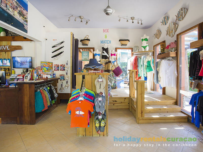 Beach shop op het strand van Blue Bay