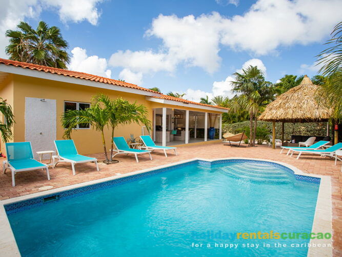 Villa Curacao Met Prive Zwembad